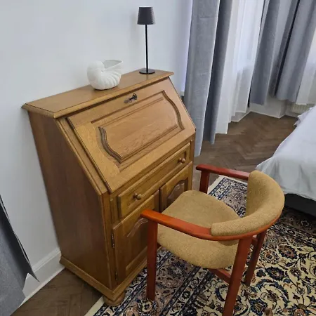 Wns51 Refined Luxury Nowy Swiat Str * ורשה