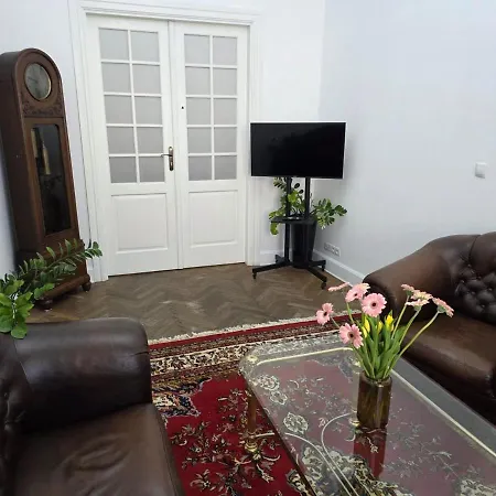 Apartment Wns51 Refined Luxury Nowy Swiat Str